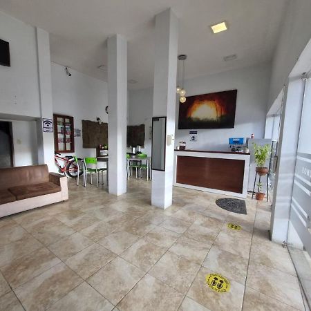 Hostal Alborada กูเอ็งกา ภายนอก รูปภาพ