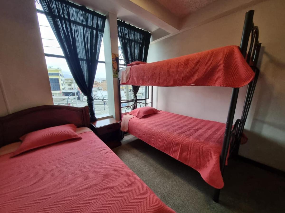 Hostal Alborada กูเอ็งกา ภายนอก รูปภาพ