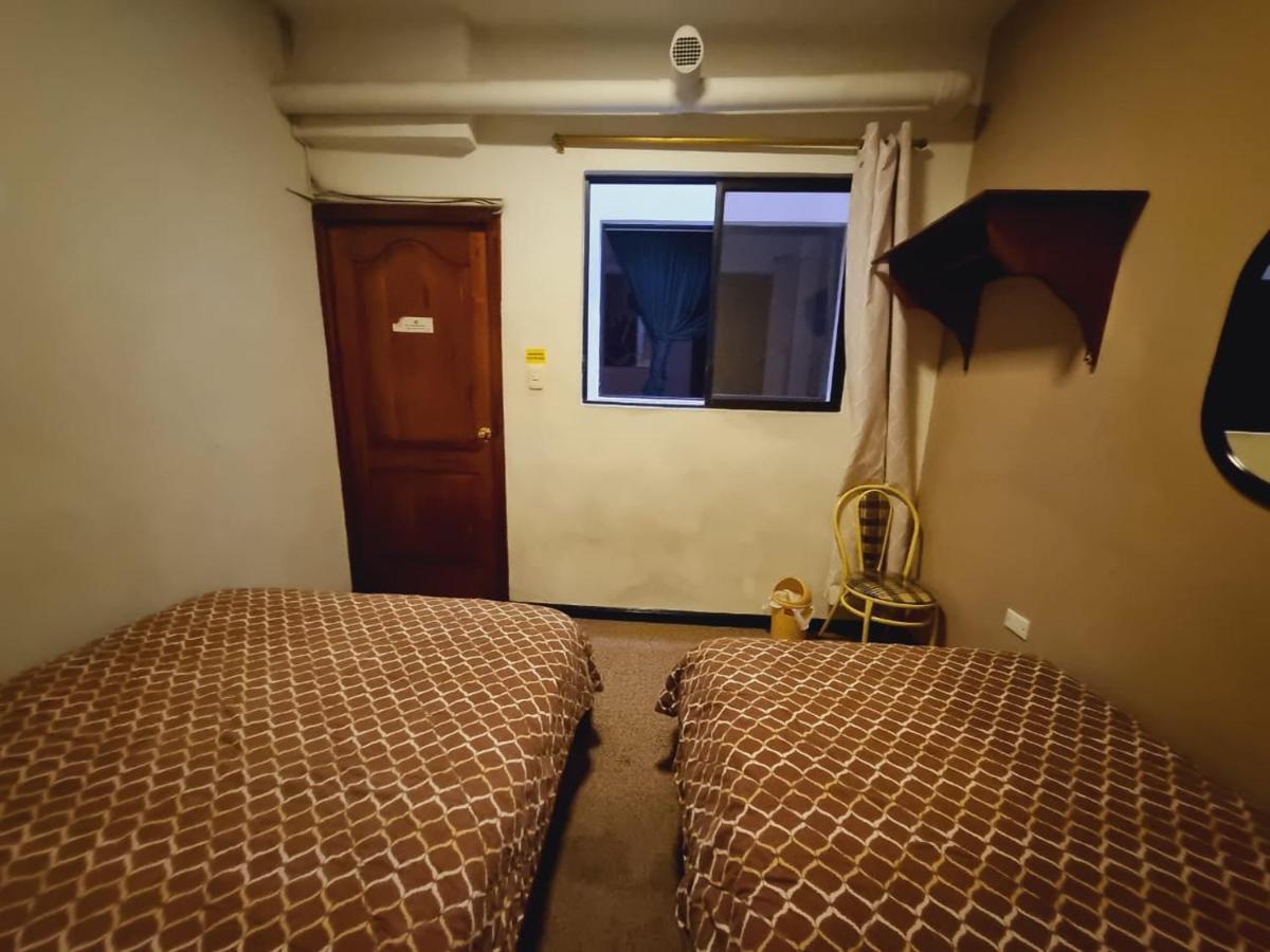 Hostal Alborada กูเอ็งกา ภายนอก รูปภาพ