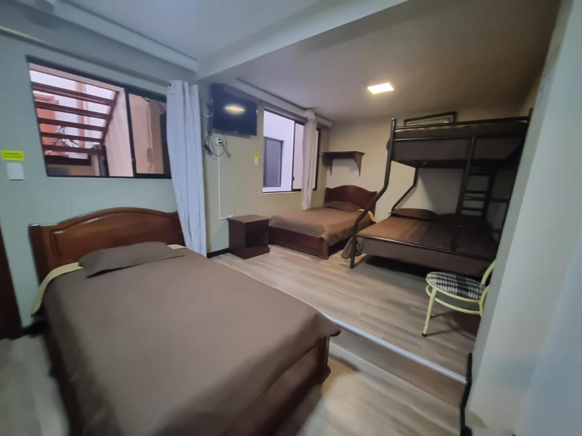 Hostal Alborada กูเอ็งกา ภายนอก รูปภาพ