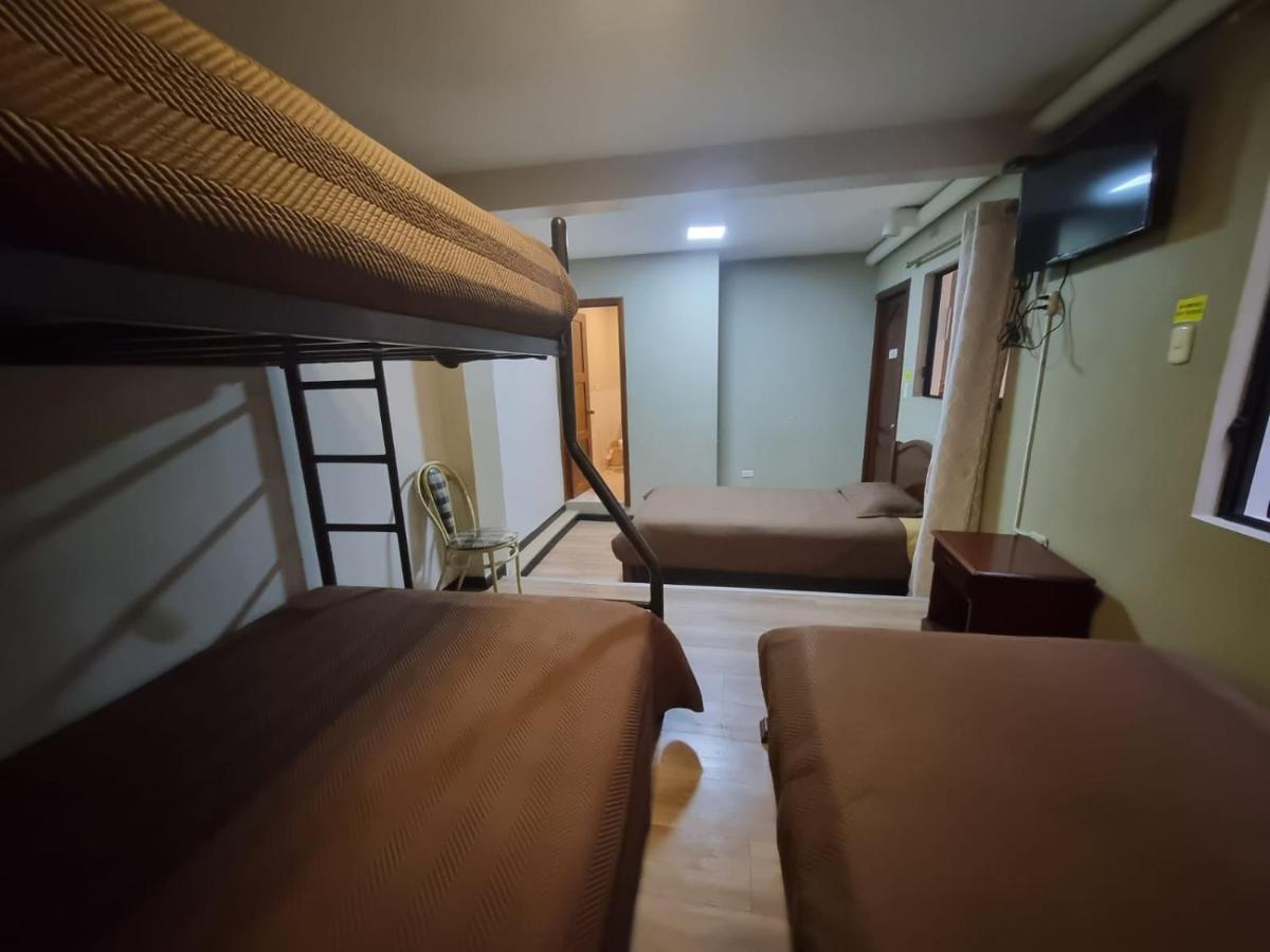 Hostal Alborada กูเอ็งกา ภายนอก รูปภาพ
